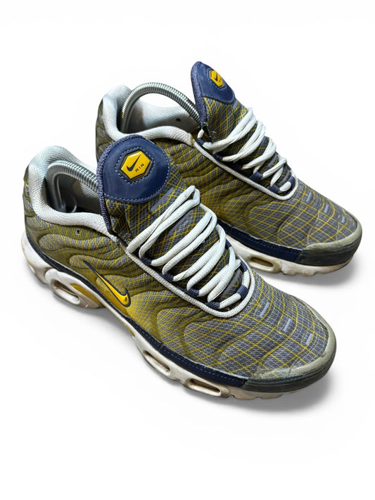 Nike Wave Grid Tn (UK 7)