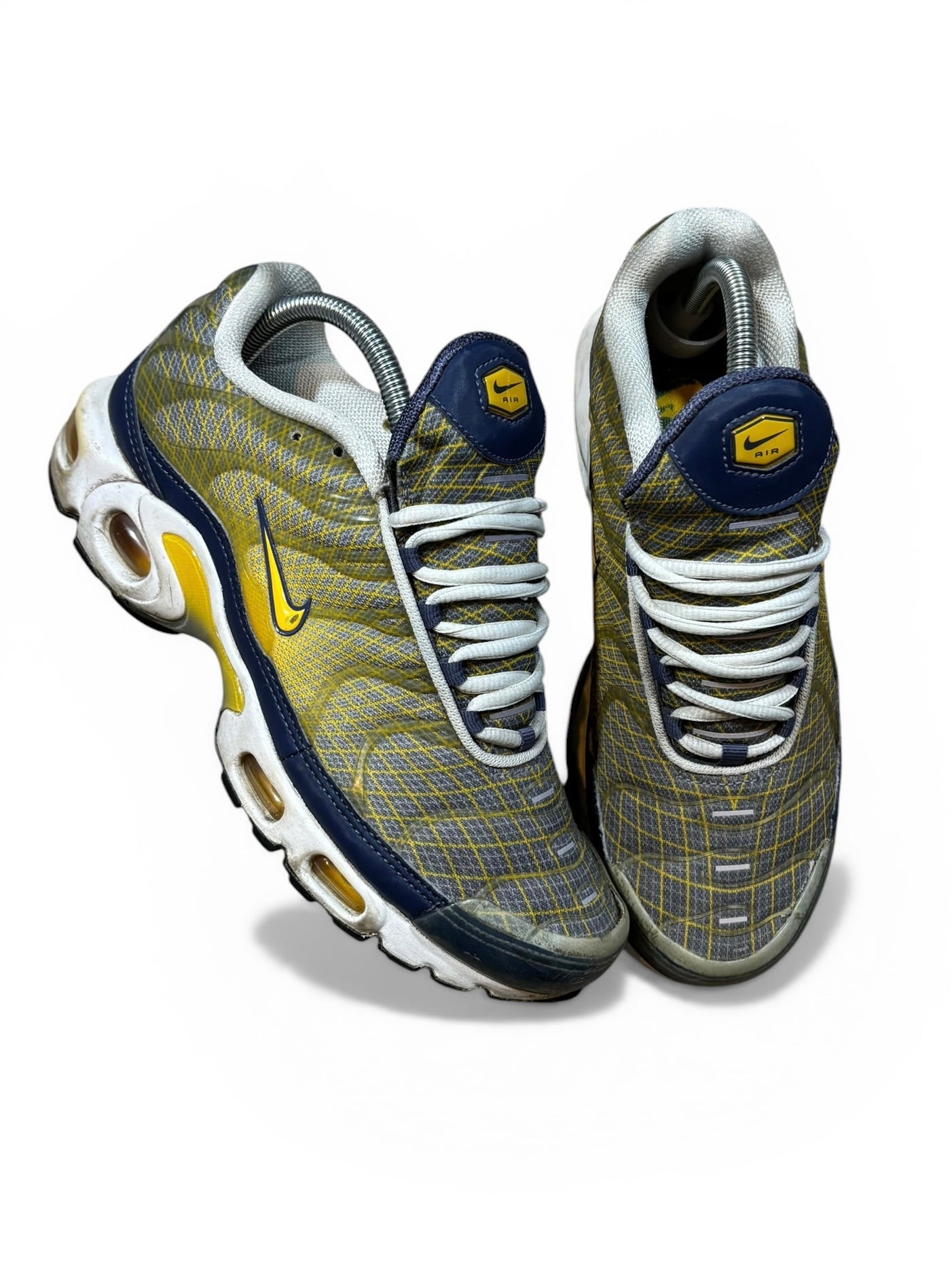 Nike Wave Grid Tn (UK 7)